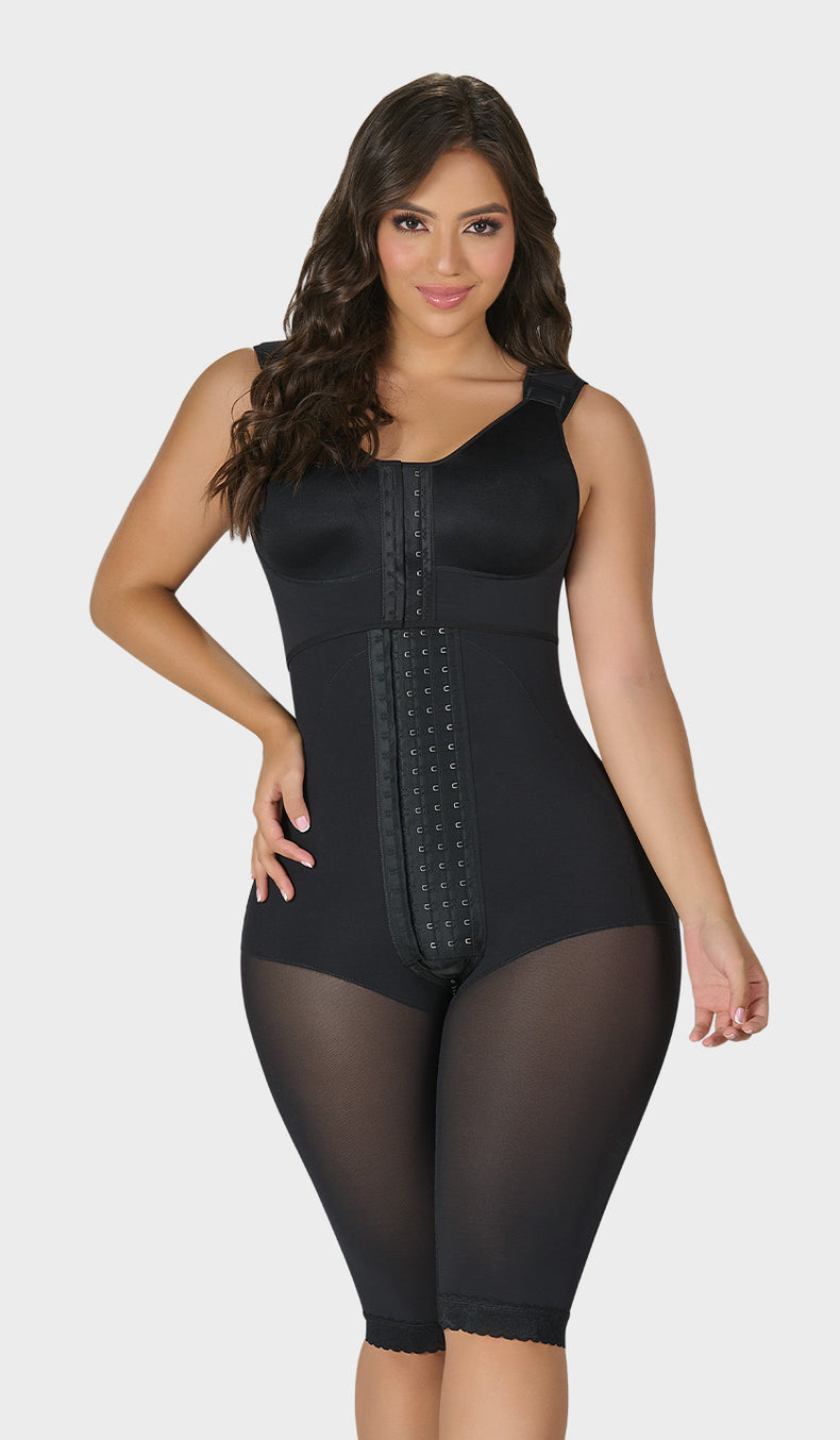 F-00470 - Faja tipo reloj de arena con brasier sobrepuesto