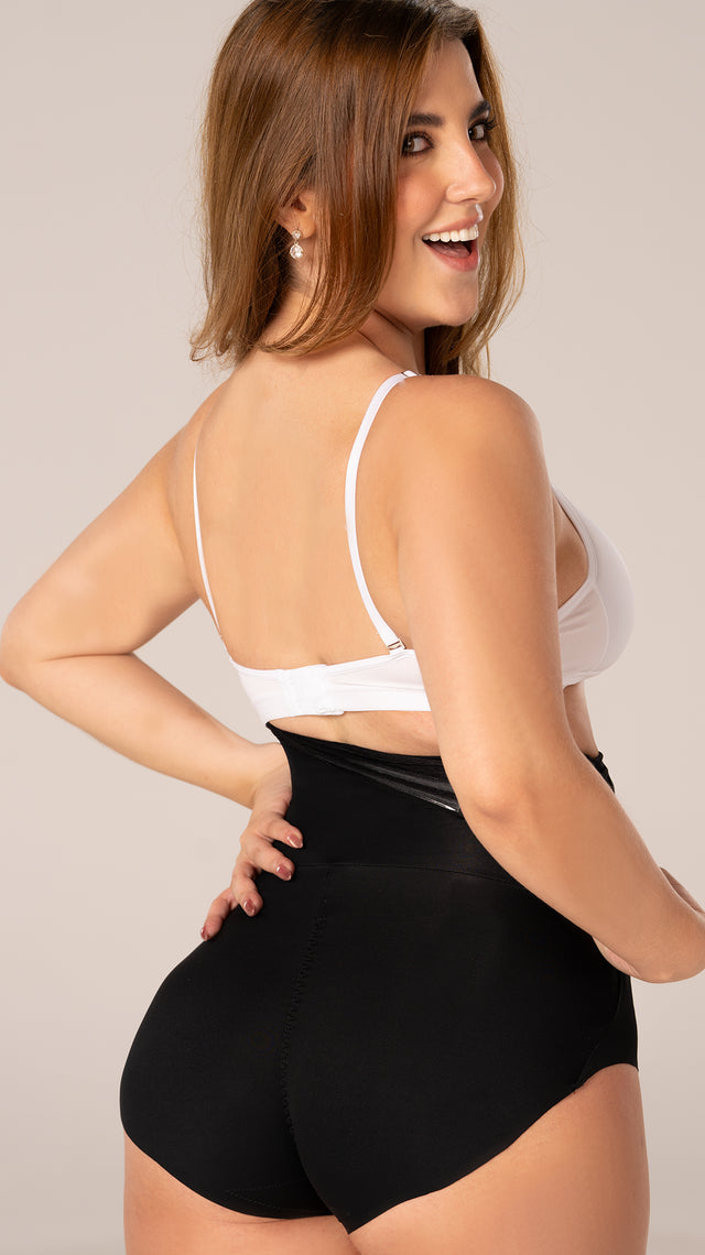 P-06336 Panty extra alto (Negro)